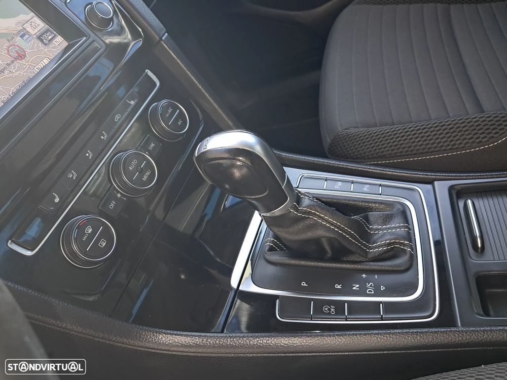 VW Golf 2.0 BlueTDI DSG Cup - 14