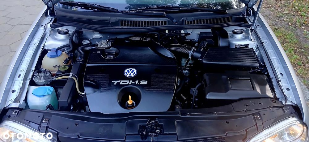 Volkswagen Golf 1.9 TDI Comfortline - 14