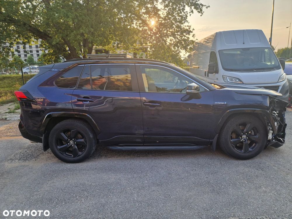 Toyota RAV4 2.5 Hybrid Selection 4x2 - 6