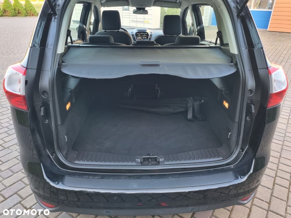 Ford Grand C-MAX - 20