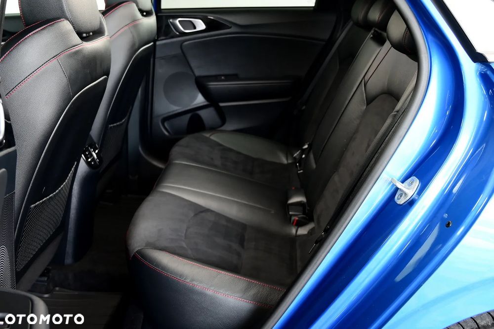 Kia ProCeed 1.6 T-GDI DCT7 OPF GT - 20