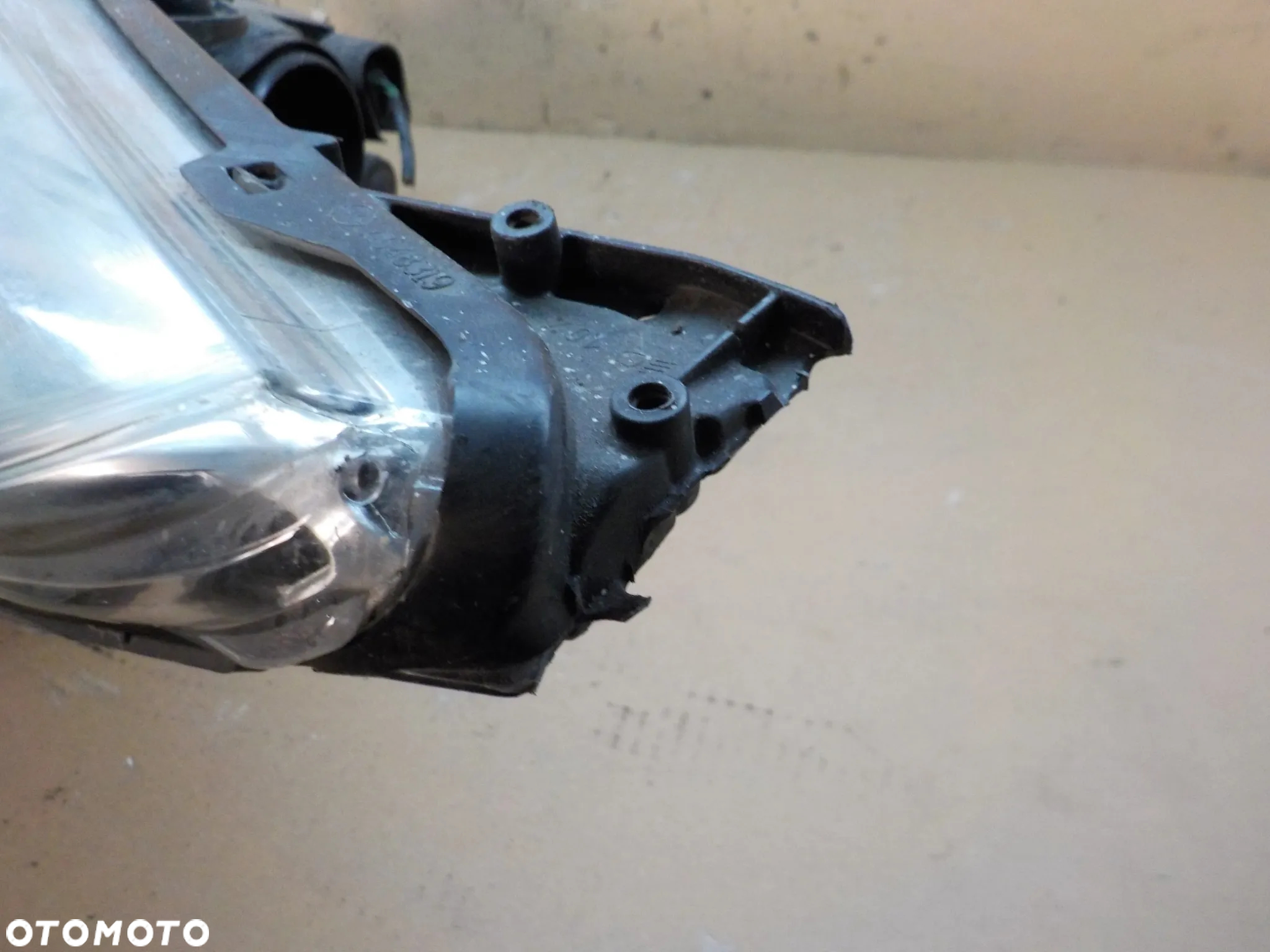 PEUGEOT 3008 I LAMPA LEWA PRZÓD 9685472780 UK - 2
