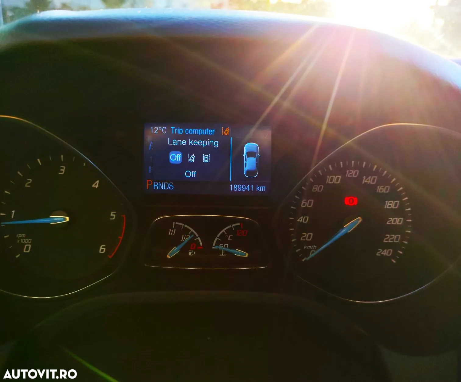 Ford Focus 2.0 TDCi DPF Powershift Titanium - 12