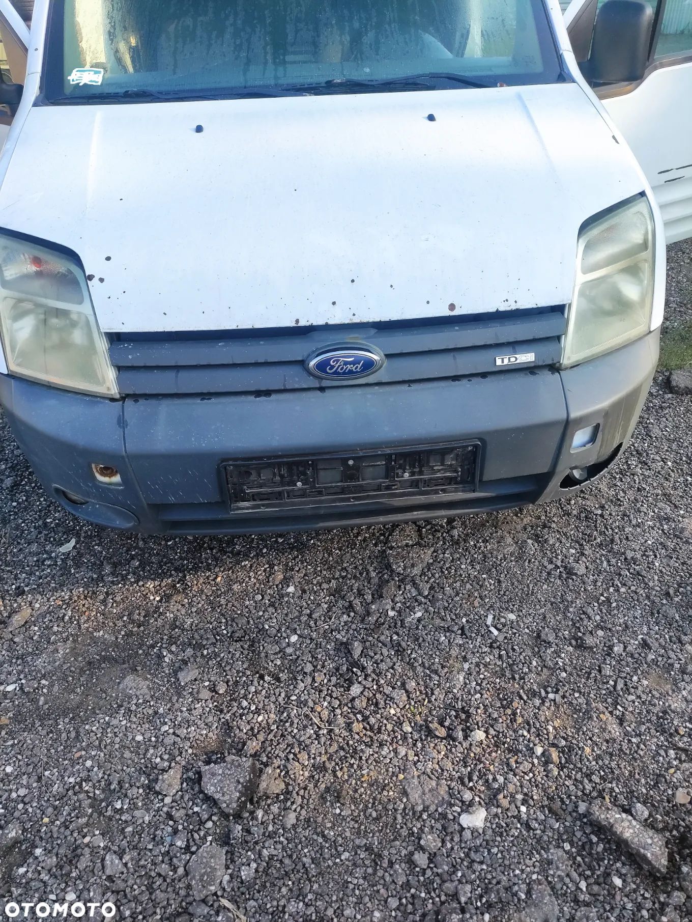 Ford connect MK1 maska - 1