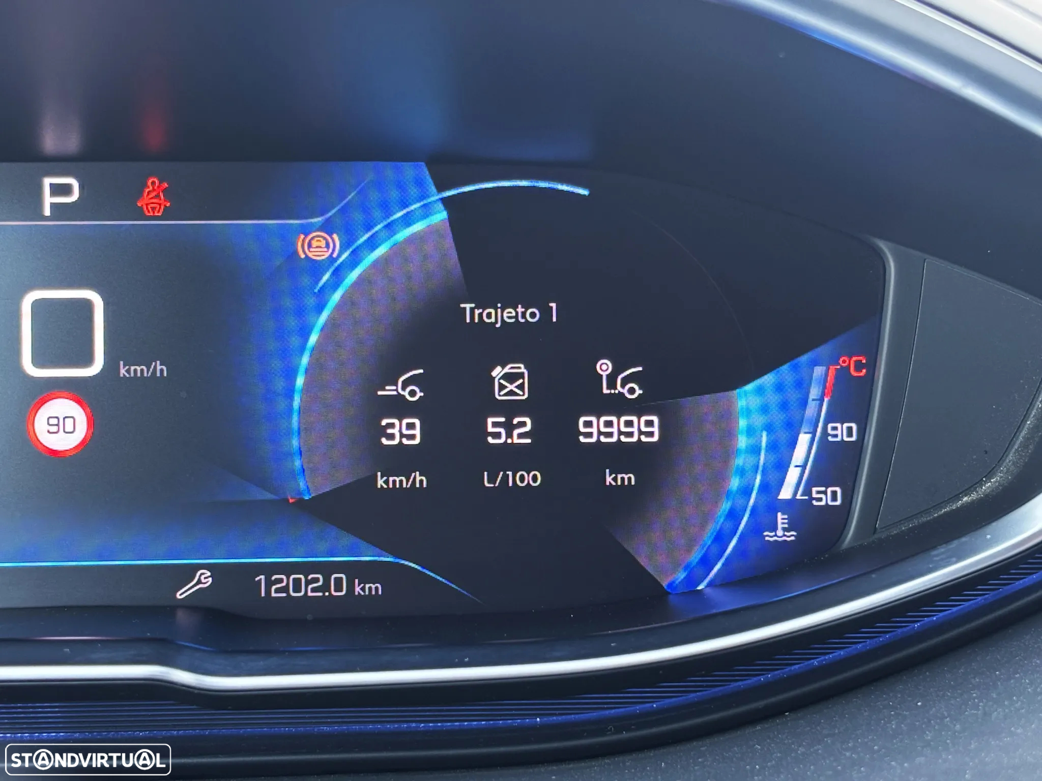 Peugeot 5008 1.5 BlueHDi Allure Pack EAT8 - 27