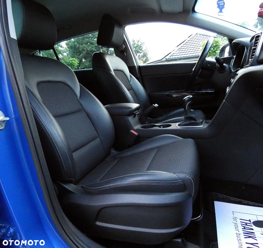 Kia Sportage 1.6 GDI Black Edition 2WD - 27