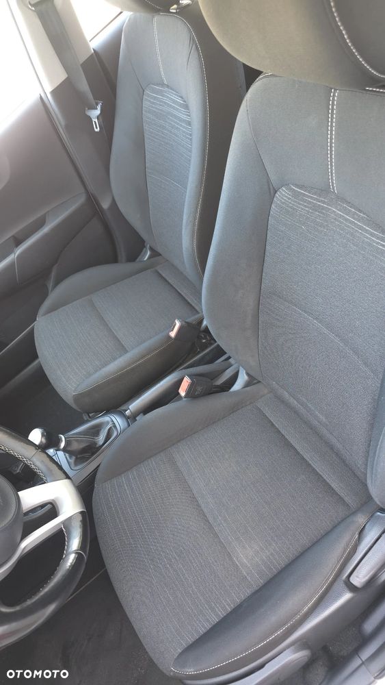 Kia Picanto 1.0 Attract - 11