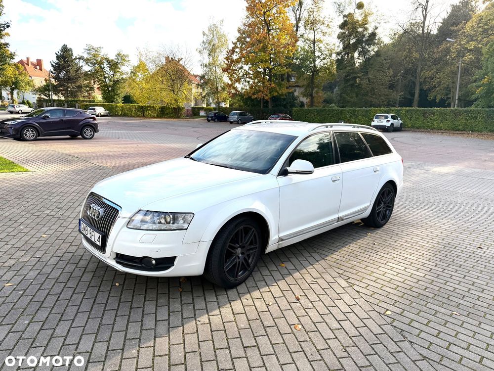 Audi A6 Allroad - 11