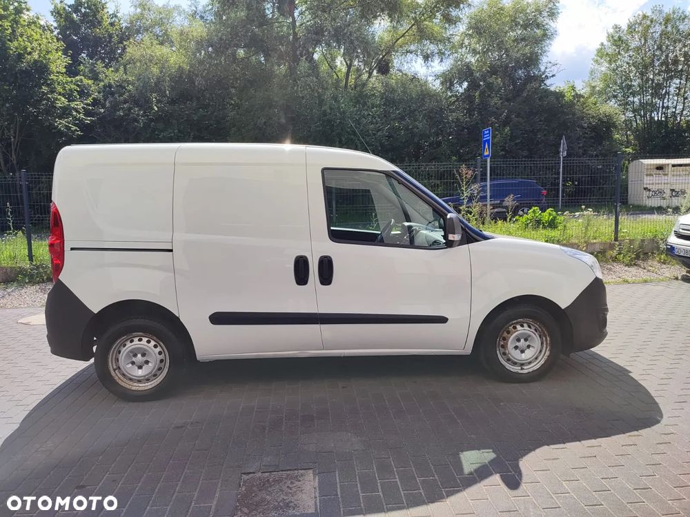 Opel COMBO VAN - 8