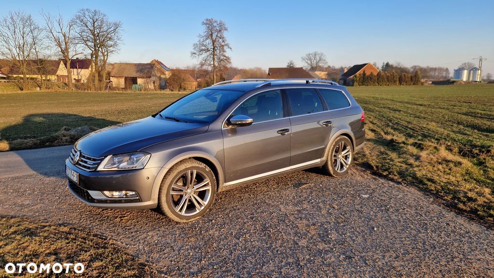 Volkswagen Passat 2.0 TDI 4Motion DSG BlueMotion Tech Highline - 2