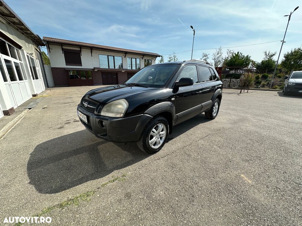 Hyundai Tucson 2.0 DOHC GL MT 2WD COMFORT - 6