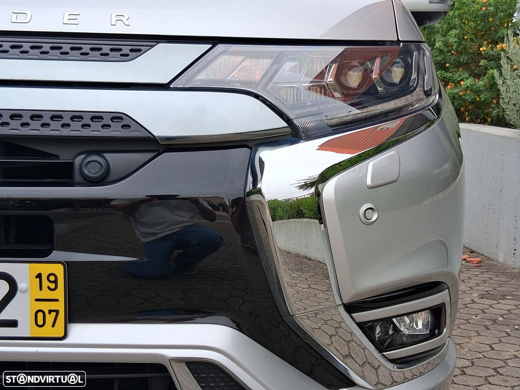 Mitsubishi Outlander 2.4 PHEV Intense - 11