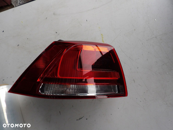 LAMPA LEWA TYŁ TYLNA VW GOLF 7 VII 5G0945095P