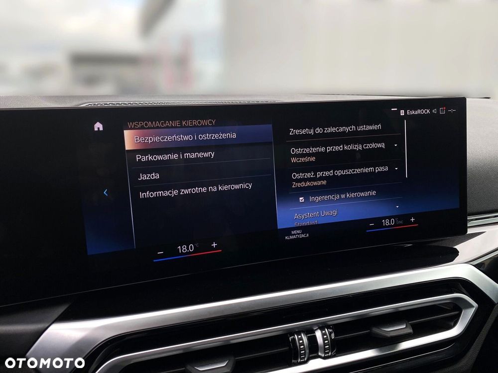 BMW Seria 3 318d mHEV - 24