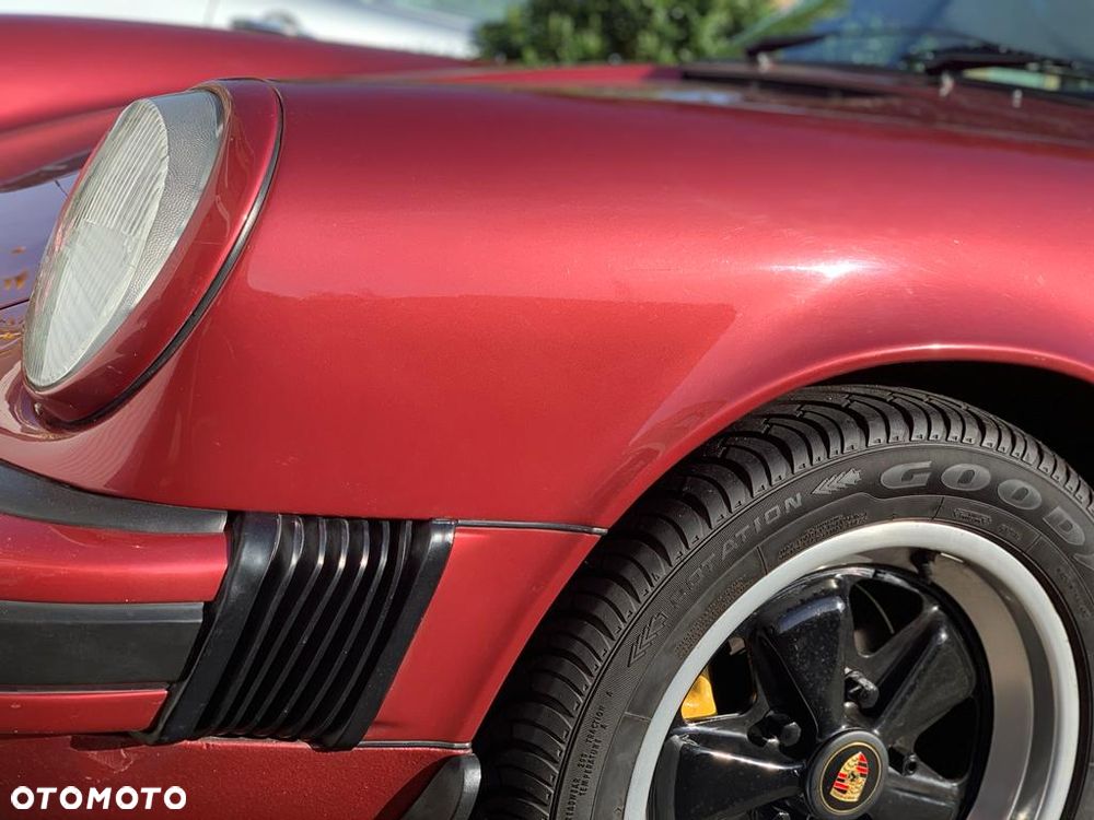 Porsche 911 - 19
