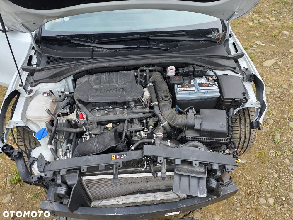 Kia Ceed 1.5 T-GDI M DCT - 12