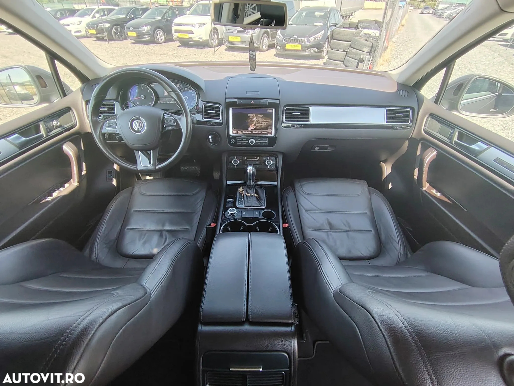 Volkswagen Touareg 3.0 V6 TDI BMT - 14