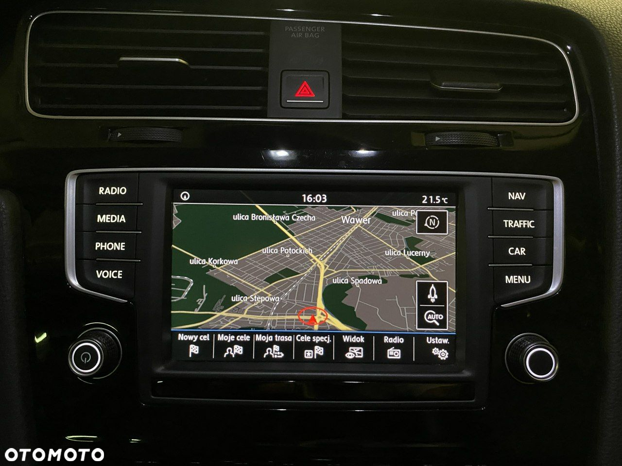 Volkswagen Golf - 19