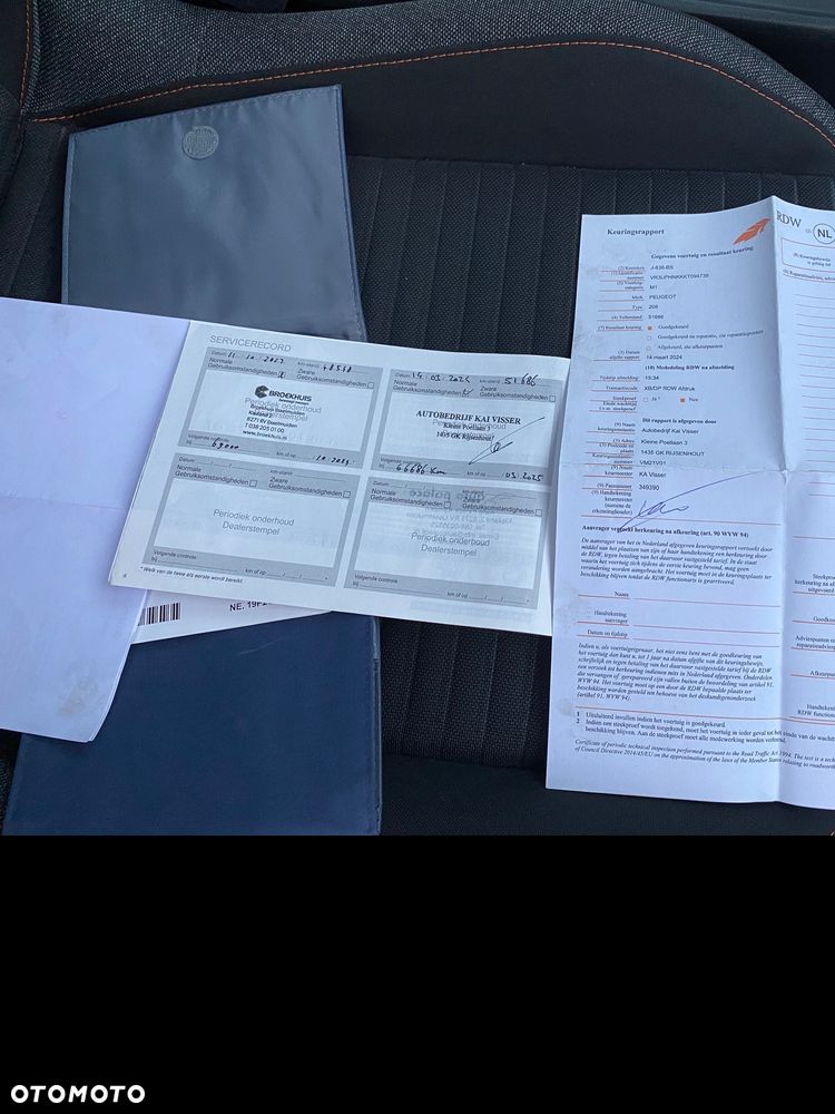 Peugeot 208 PureTech 100 Active Pack - 18