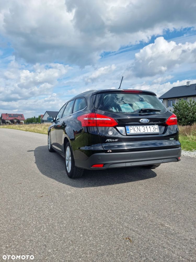 Ford Focus 1.0 EcoBoost Titanium - 3