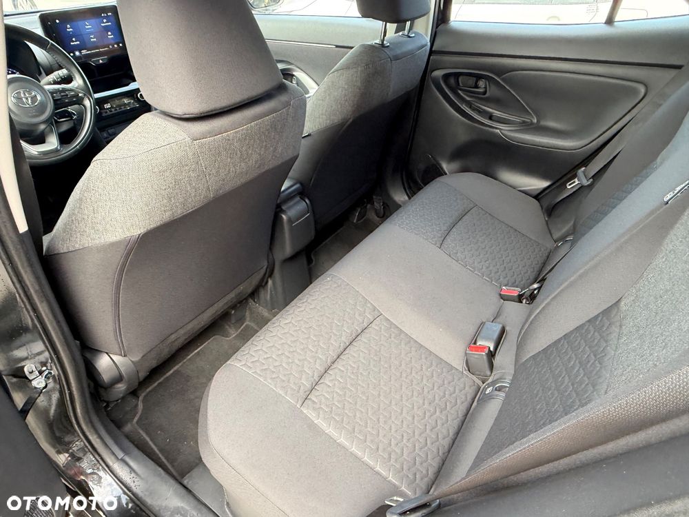 Toyota Yaris Cross Hybrid 1.5 Comfort - 20