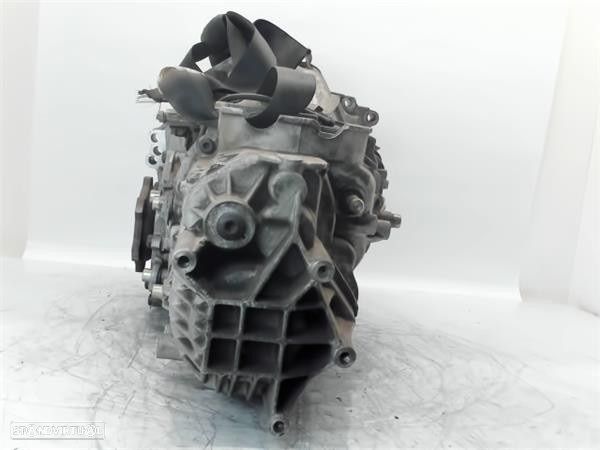 CAIXA VELOCIDADES AUDI A6 2.5 TDI 180 CV REFª: DHF - 3