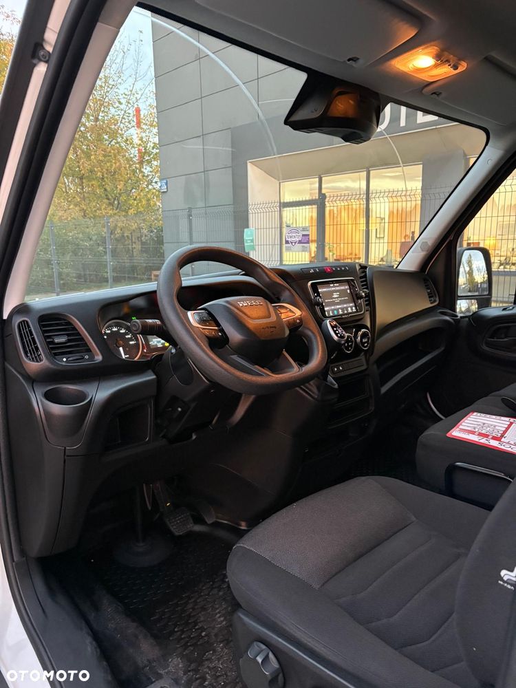 Iveco Daily 35S180 L4h2 Maxi Long - 24