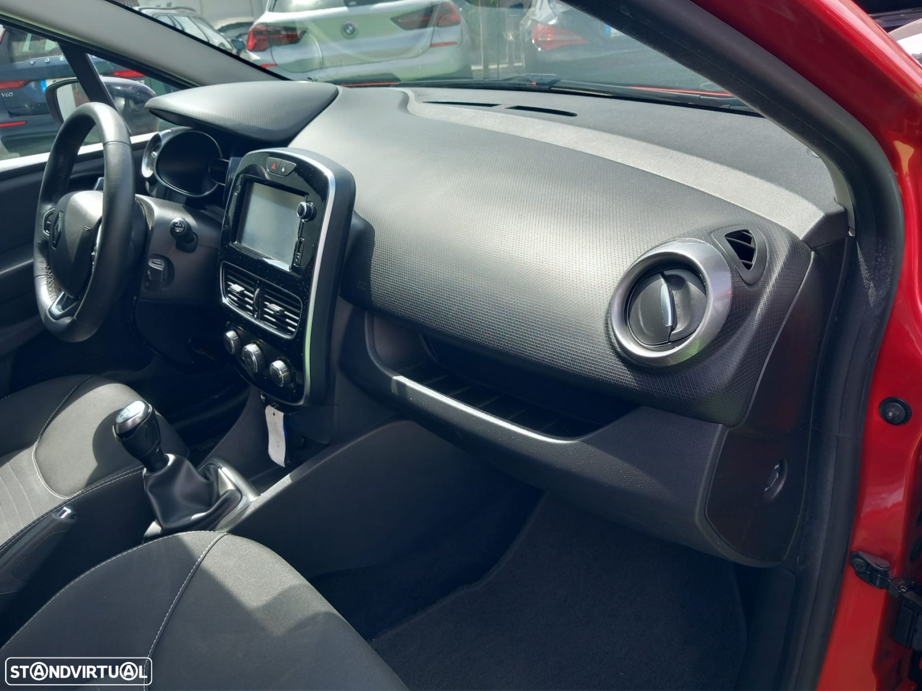 Renault Clio 1.5 dCi Limited - 12