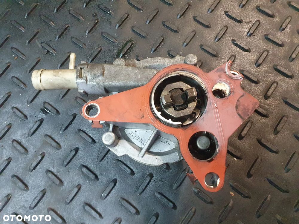 RENAULT MASTER III 2.3 DCI BITURBO POMPA VACUM 146508418R - 4