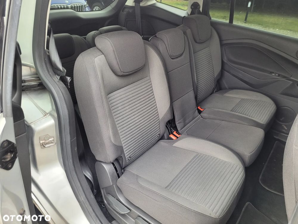 Ford S-Max 2.0 FF Trend - 13