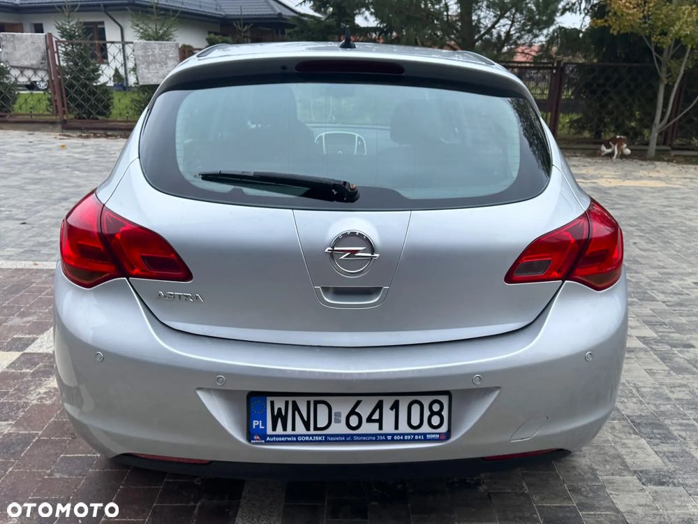 Opel Astra 1.6 - 5