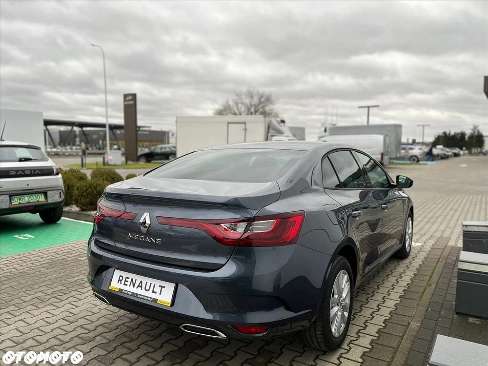 Renault Megane 1.3 TCe Techno EDC - 5