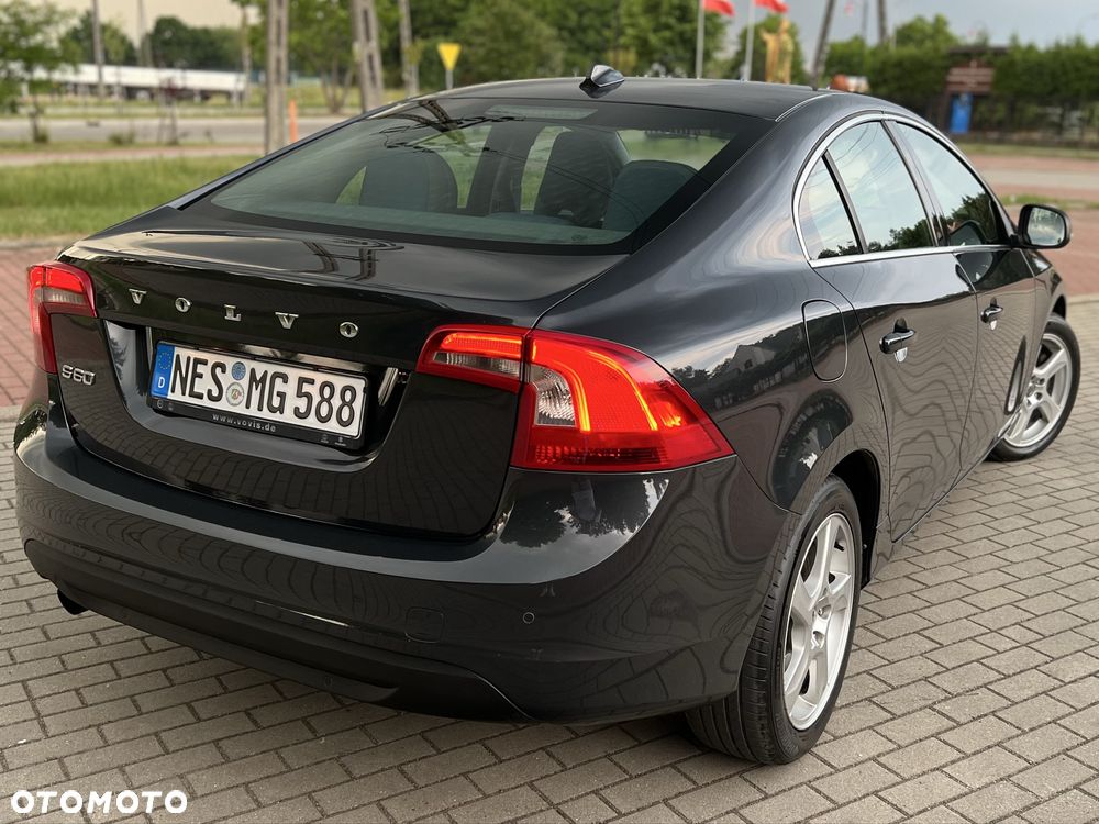 Volvo S60 - 4