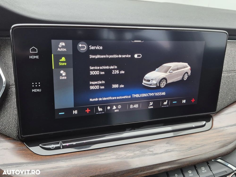 Skoda Octavia Combi 2.0 TDI DSG 4X4 Scout - 21