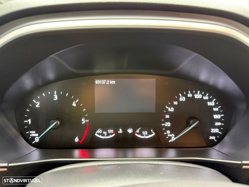 Ford Focus SW 1.5 TDCi EcoBlue Business - 16