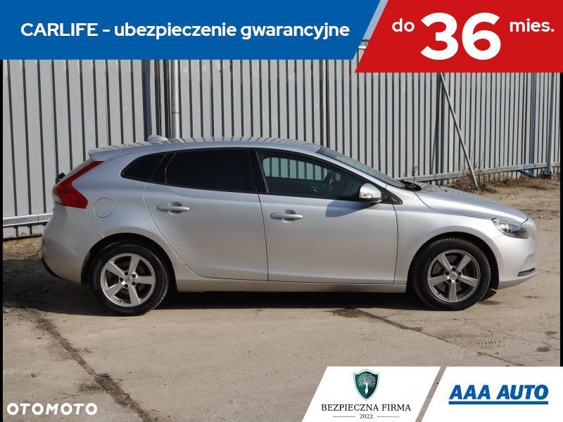 Volvo V40 - 8