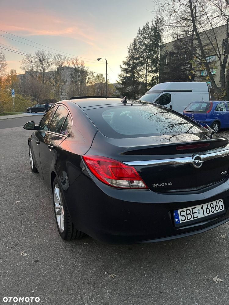 Opel Insignia 2.0 CDTI Sport - 9