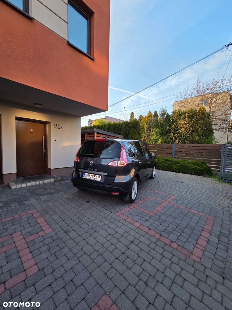 Renault Scenic 1.6 16V 110 TomTom Edition - 6