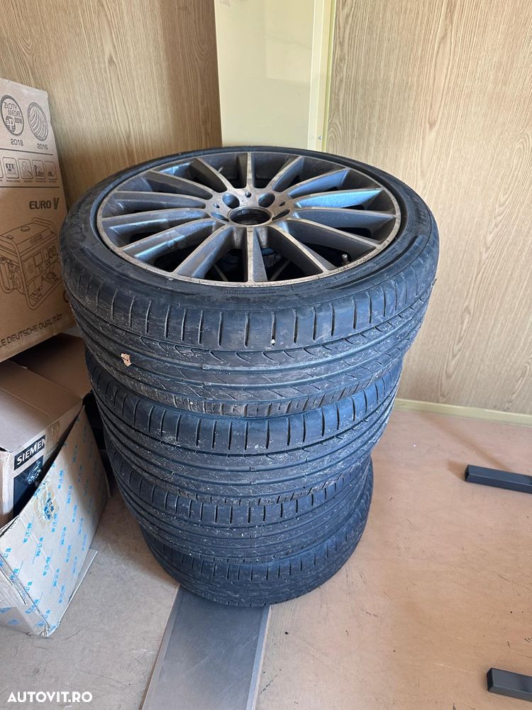 Mercedes-Benz C - 15