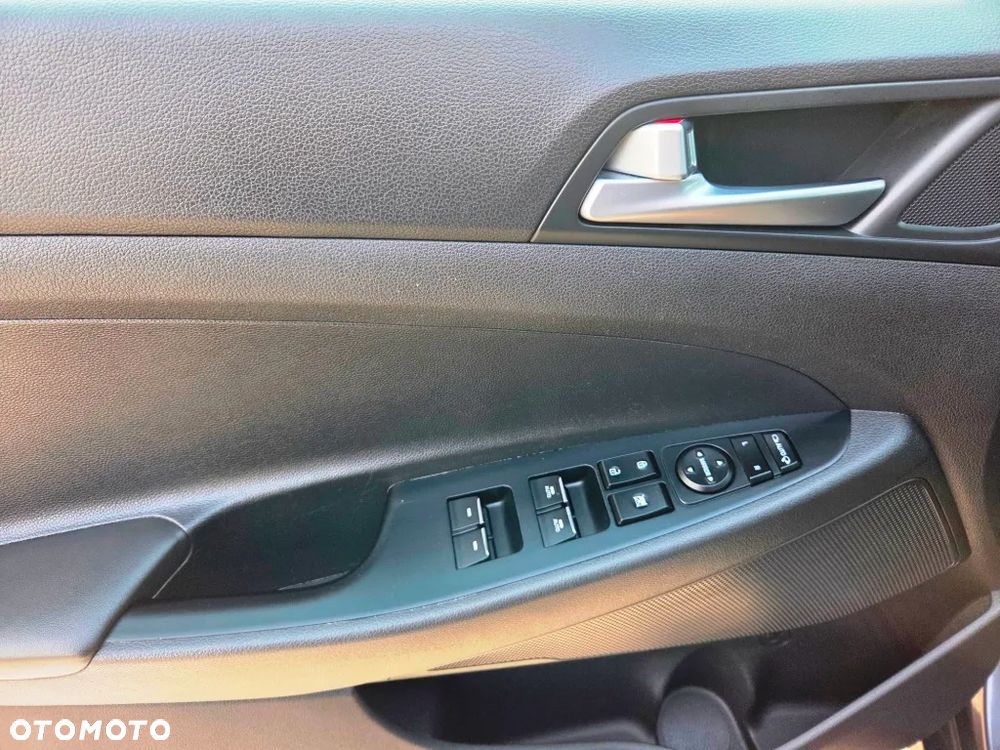 Hyundai Tucson 1.6 CRDi Style 2WD DCT - 24