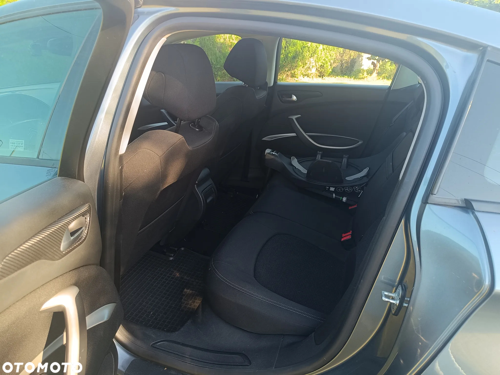 Citroën C5 2.0i 16V Dynamique - 11