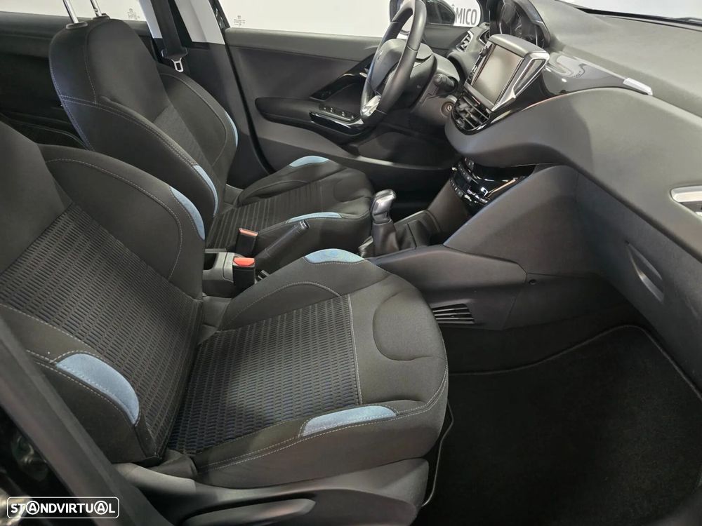 Peugeot 208 1.6 e-HDi Active - 18