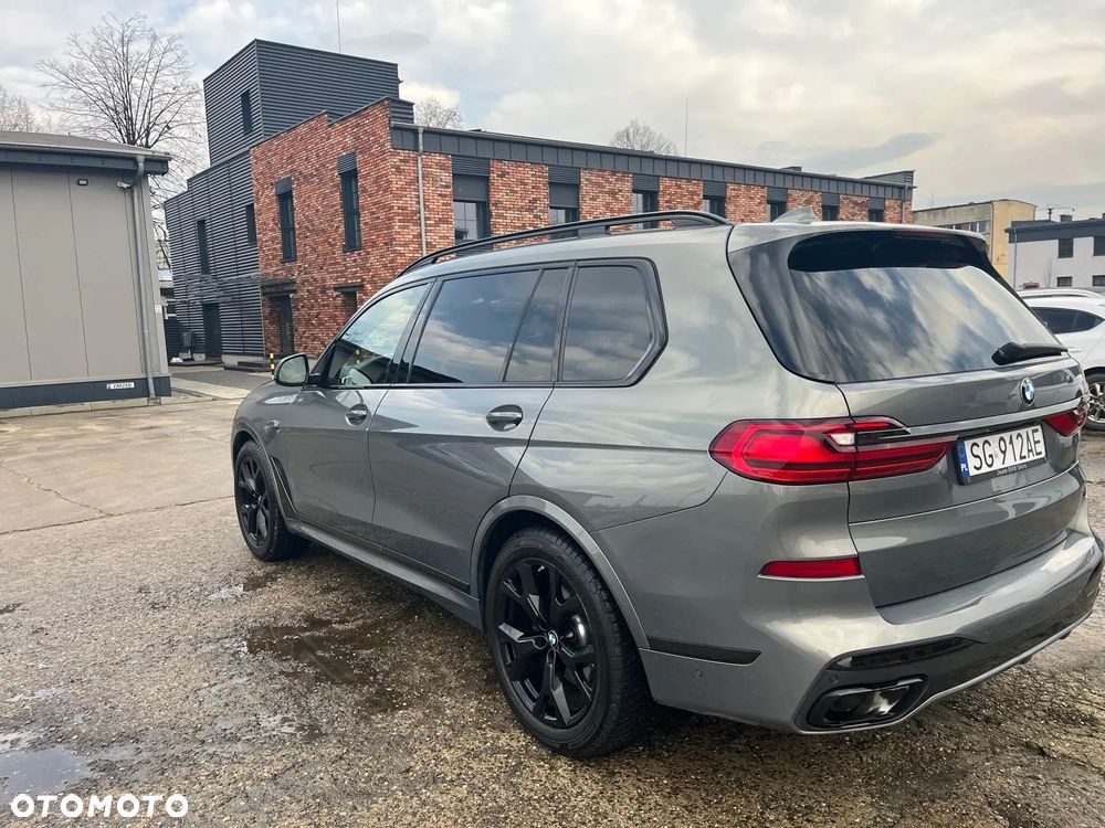 BMW X7 - 6