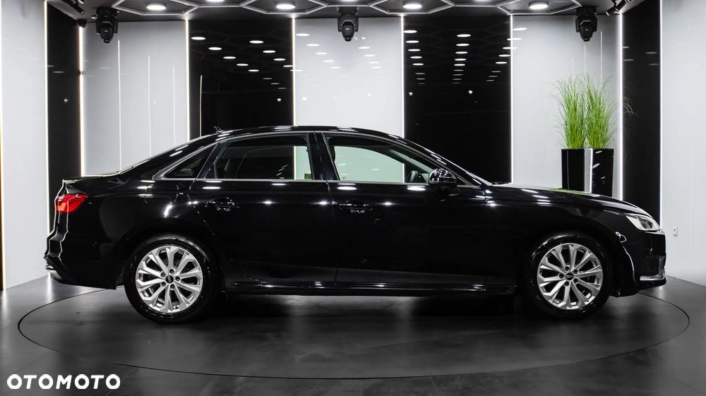 Audi A4 Limousine 35 TFSI mHEV Advanced S tronic - 8