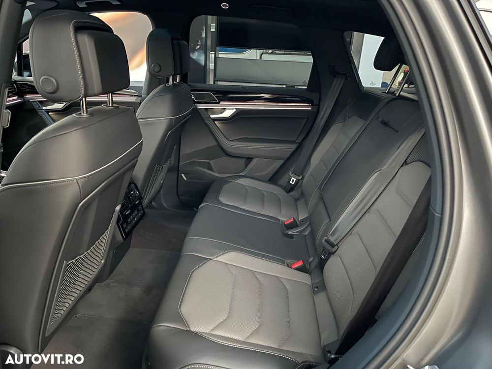 Volkswagen Touareg V6 TDI 4MOTION R-Line - 17