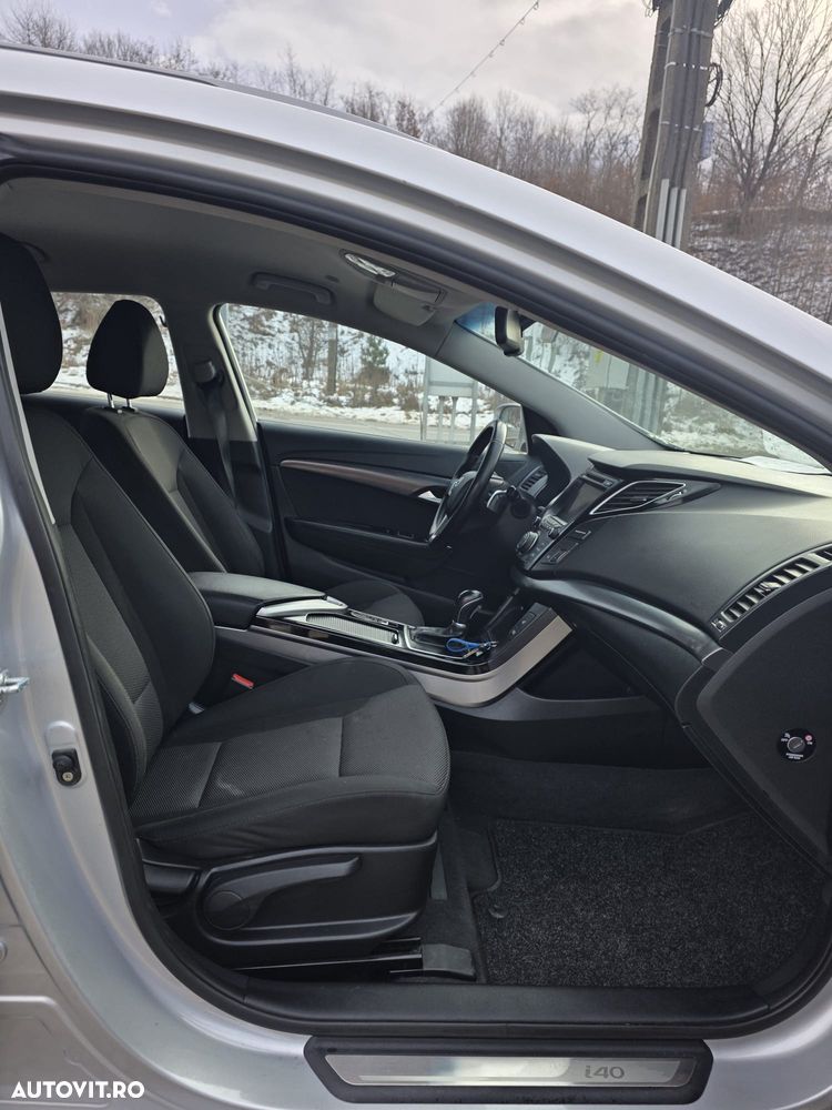 Hyundai i40 i40cw 1.7 CRDi Automatik Fifa World Cup Edition Silver - 7