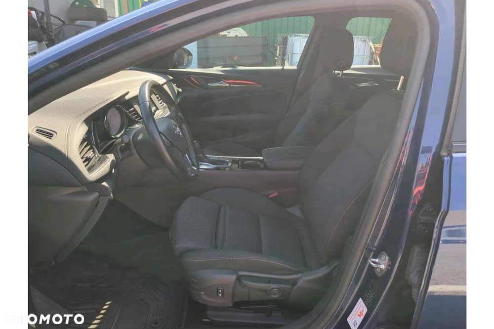 Opel Insignia - 6
