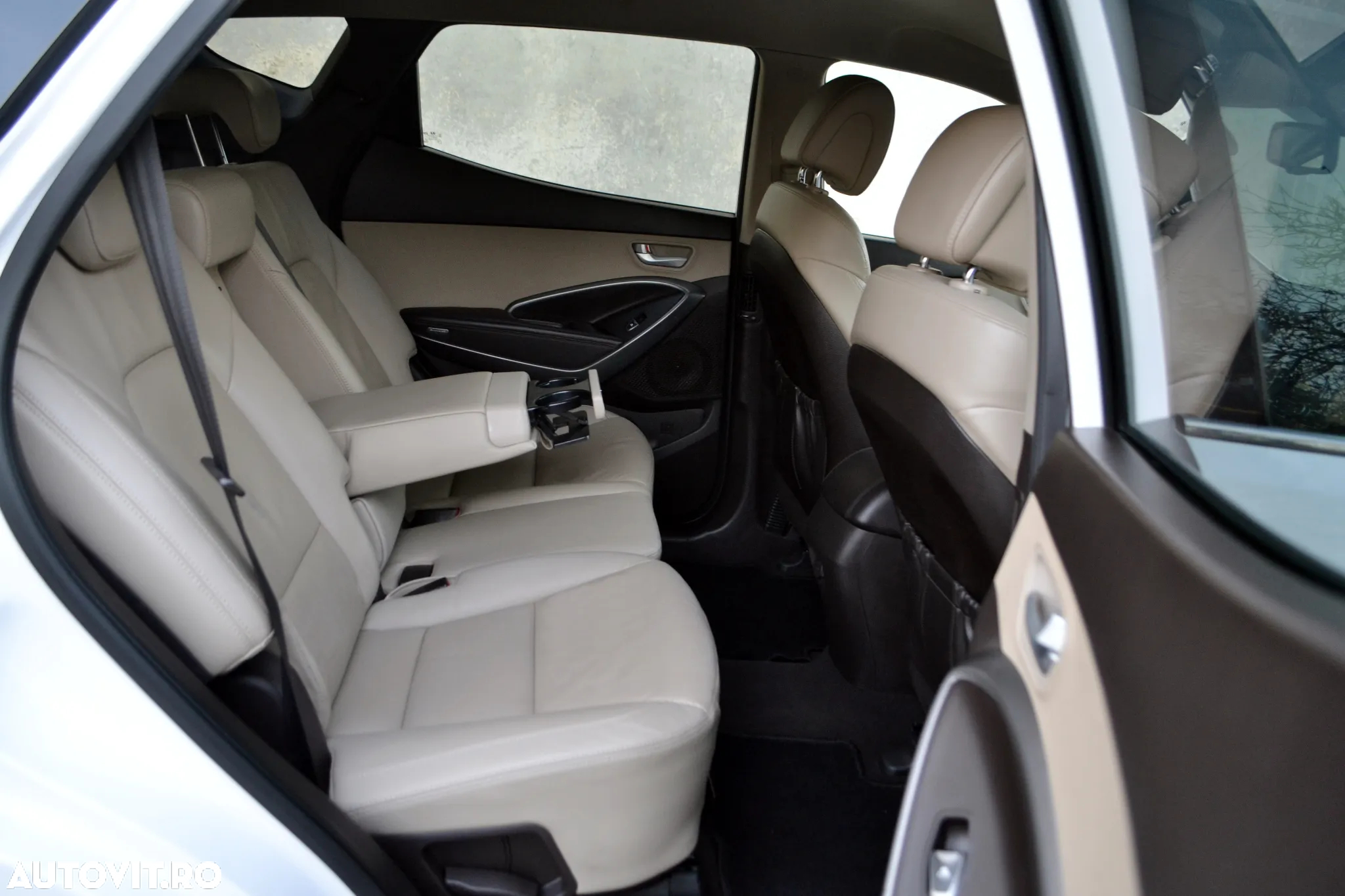 Hyundai Santa Fe 2.2 CRDi 4WD Automatik Premium - 9