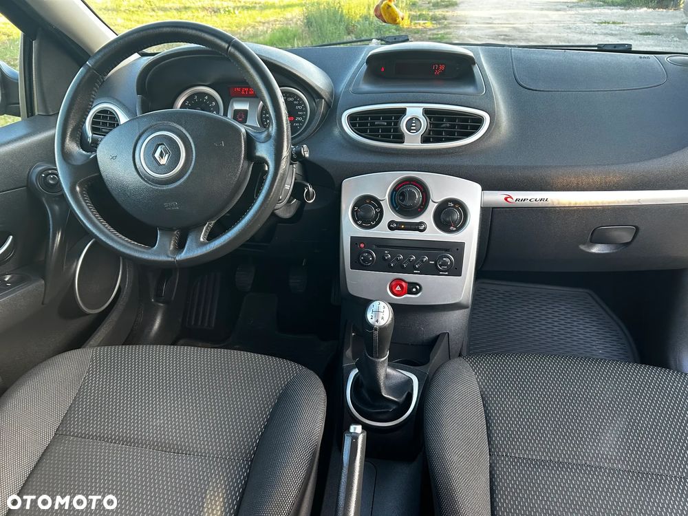 Renault Clio 1.2 16V Rip Curl - 29