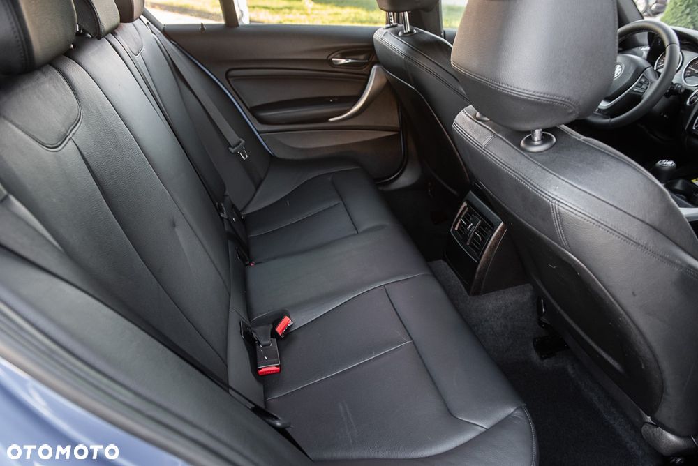 BMW Seria 1 118i Sport Line - 20